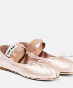 Doll shoes